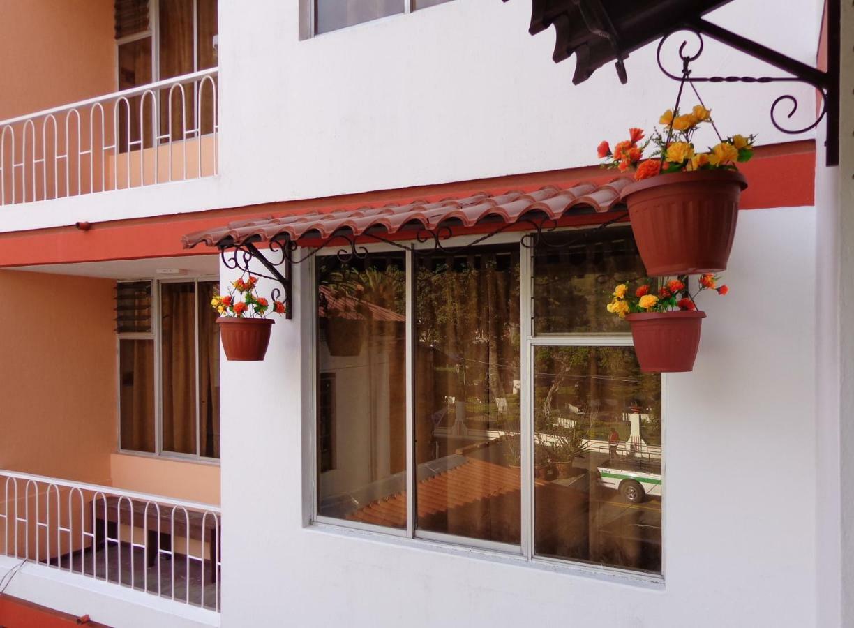 Hotel Flor De Oriente Baños Εξωτερικό φωτογραφία